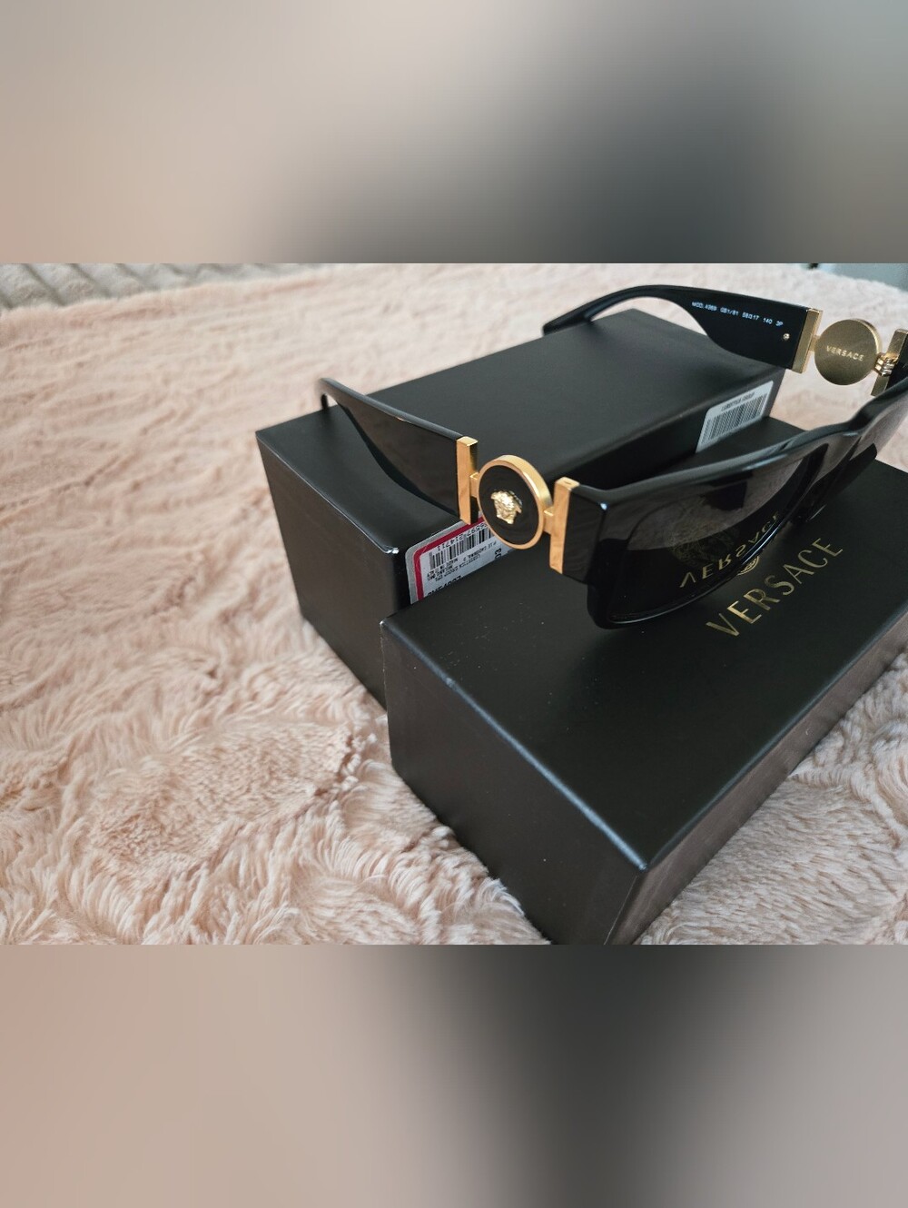 Black and Gold Designer-Style Men's Sunglasses Versace Rare